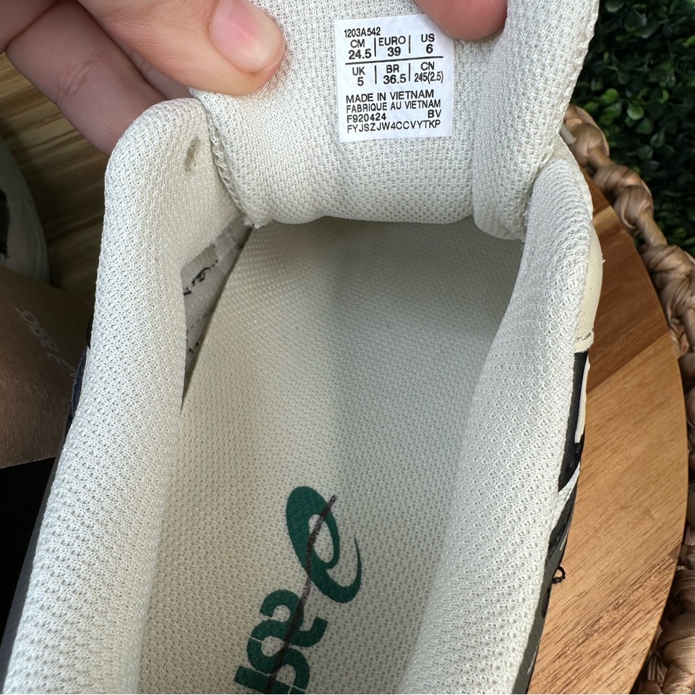 New Asics GEL-NYC 2055 Sneakers Gel-NYC 2055 1203A542 Pale‎ Oak Truffle Grey - Picture 12 of 15